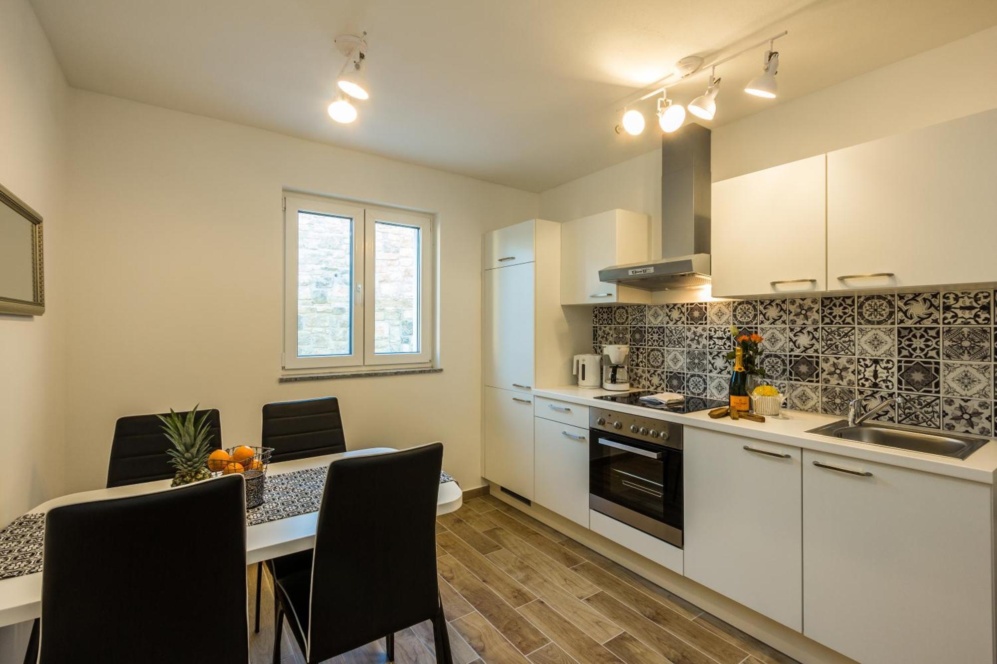 2Bfree Apartments Stinica Eksteriør billede