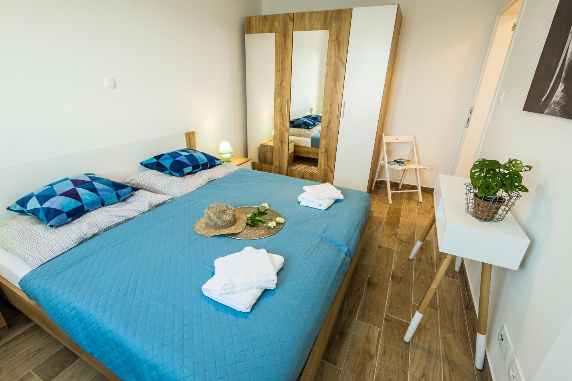 2Bfree Apartments Stinica Eksteriør billede